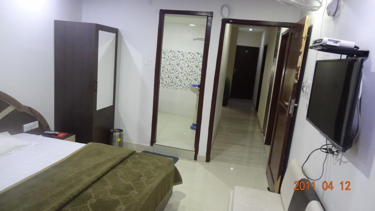 Hotel Dalhousie Hills Экстерьер фото